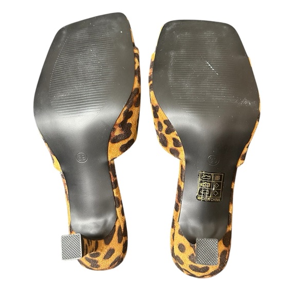 Leopard Print Square Toe Slip on Heels - Picture 2 of 7